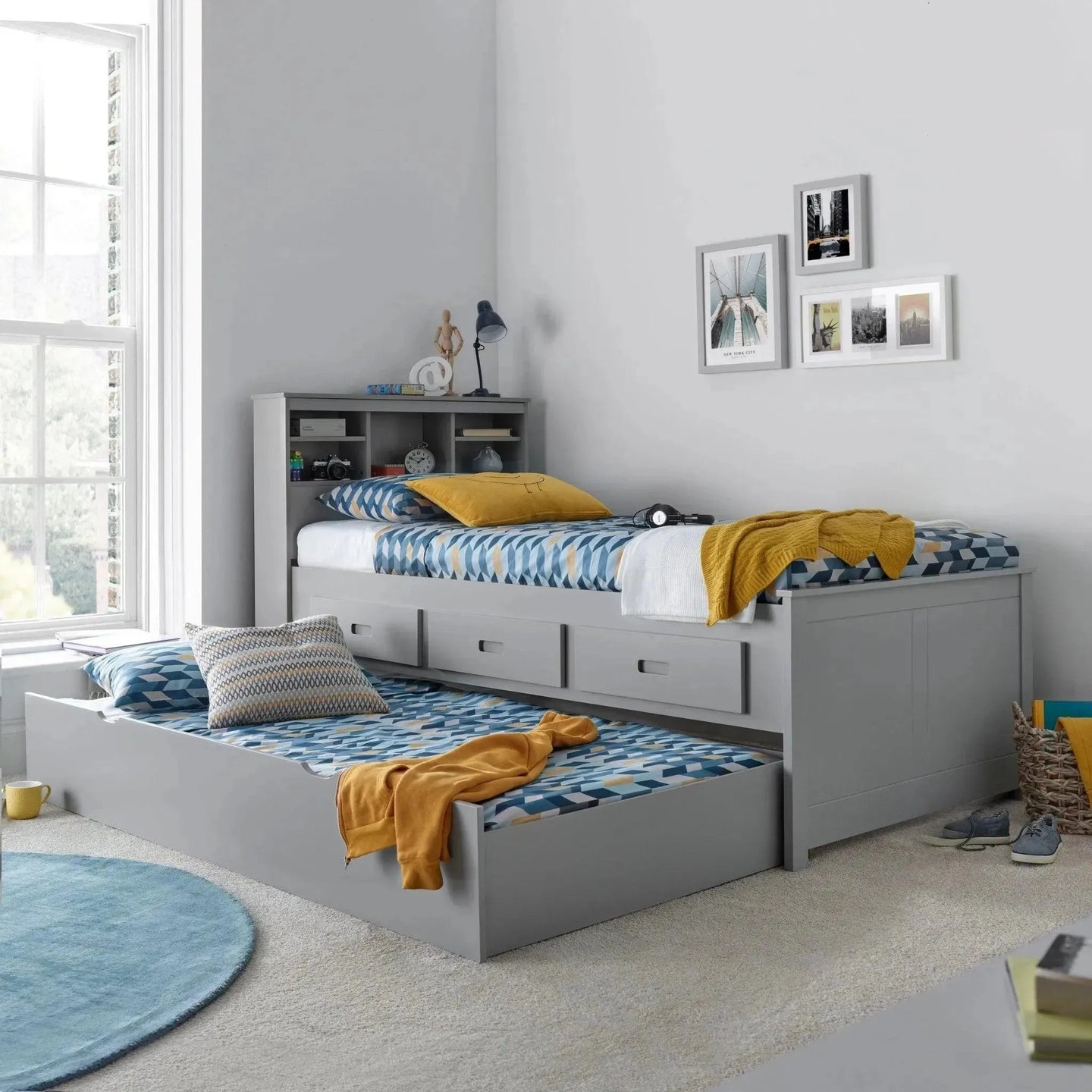 Florence Guest Bed + 2 x Pocket Sprung Mattresses Bundle